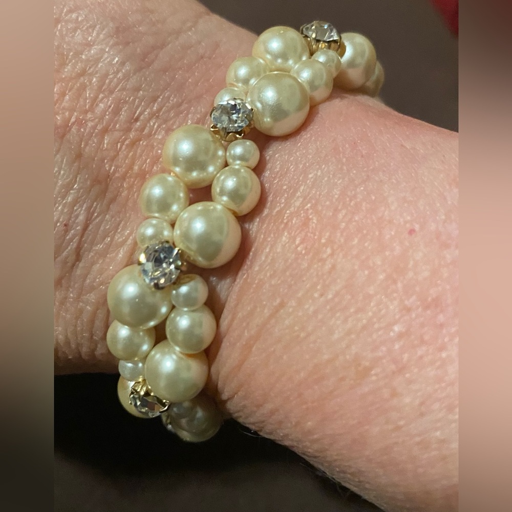 Faux Pearl Elasticized Bracelet with Rhinestone Accents
